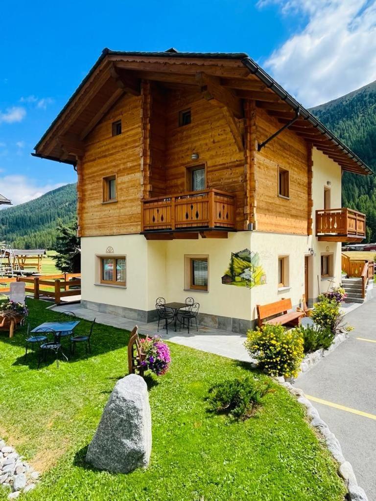 Chalet Sunshine ลีวินโญ ภายนอก รูปภาพ